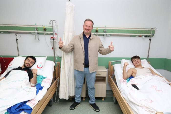 Milli Sporcular Diz Bağlarından Ameliyat Oldu