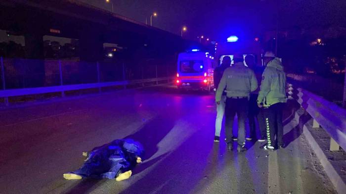 Tırın Çarptığı Yaya Hayatını Kaybetti