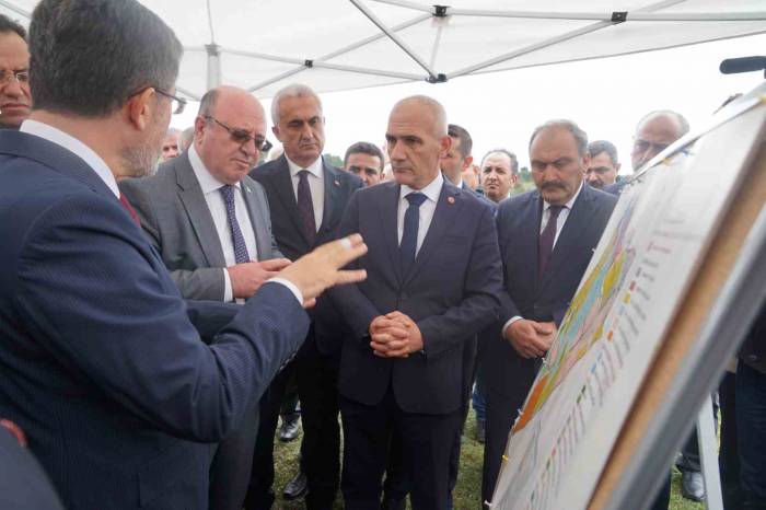 Tarım Ve Orman Bakan Yardımcı Yumaklı Duyurdu: Devrekani İhtisas Osb’nin Temeli Atılıyor