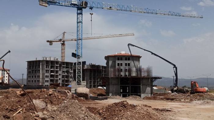 İslahiye’deki Deprem Konutları Hızla Yükseliyor