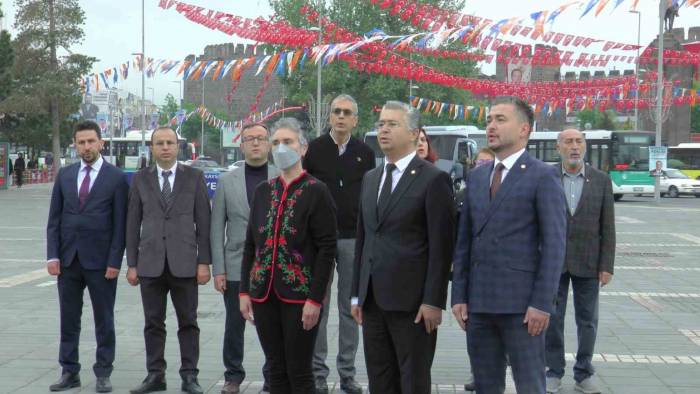 Başkan Akın: “bilimin Işığında, İlacın Olduğu Her Yerdeyiz”