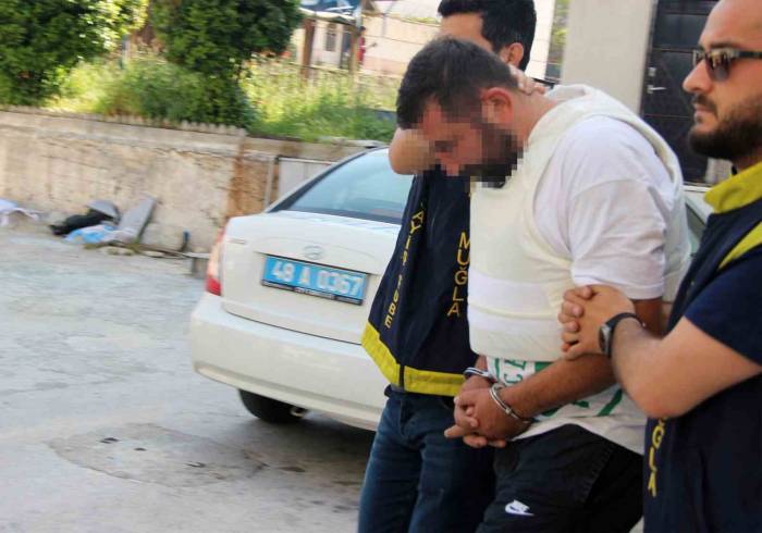 Cinayet Zanlısı Adliyeye Sevk Edildi