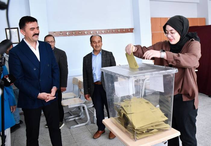 Vali Tekbıyıkoğlu: "seçim Güvenliği İçin Tüm Tedbirlerimizi Aldık"