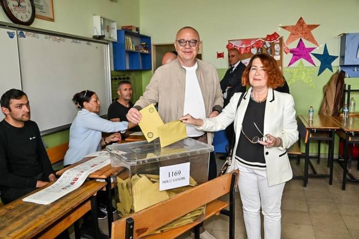 Başkan Ergün, Oyunu Ailesiyle Birlikte Kullandı