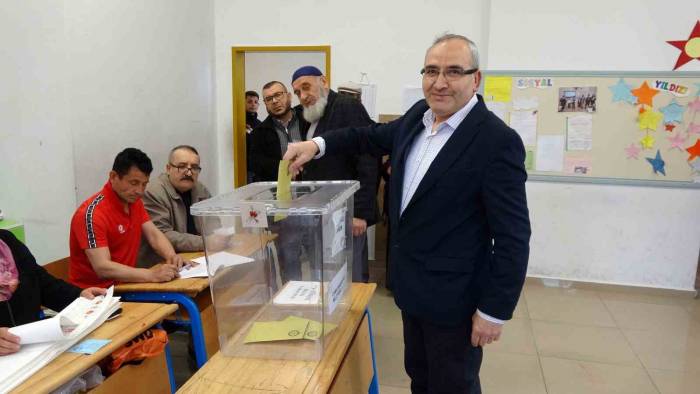 Yozgat’ta Oy Verme İşlemi Başladı