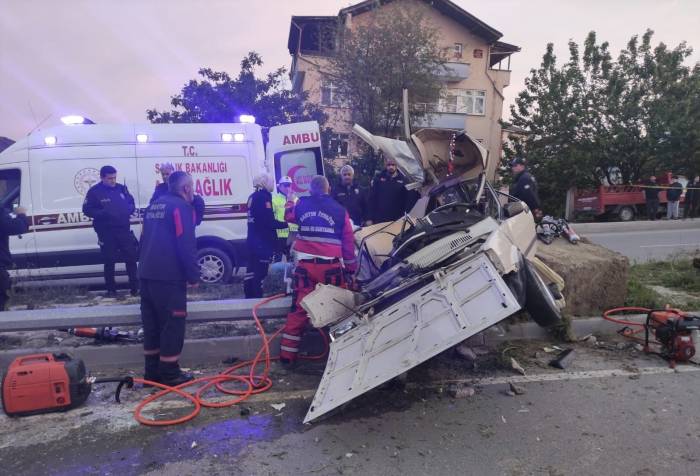 Polisin Dur İhtarına Uymadı Kazada Hayatını Kaybetti