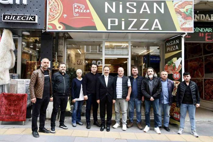 Vali Kızılkaya Esnaf İle Bir Araya Geldi