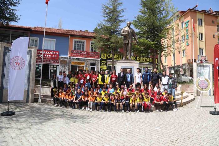 Çameli’nde Gençlik Koşusu Yapıldı