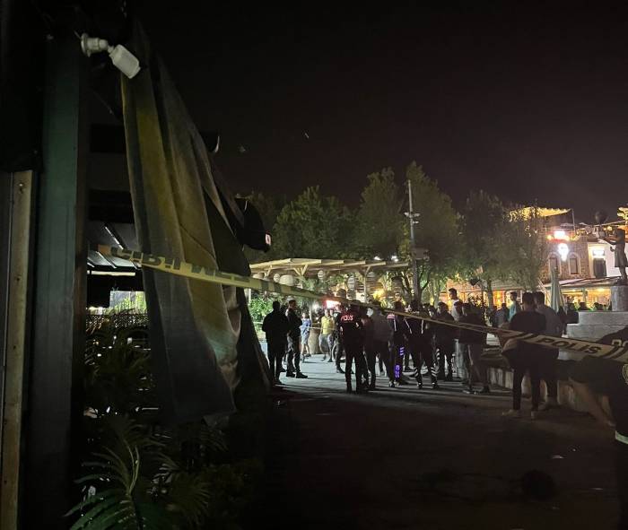 Marmaris’te Eğlence Mekanında "damsız Almıyoruz" Kavgası: 10 Yaralı