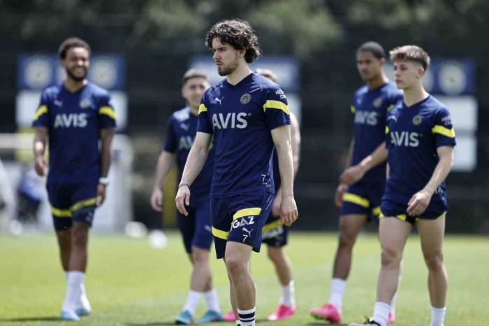 Fenerbahçe’de, Trabzonspor Maçı Hazırlıkları Devam Etti