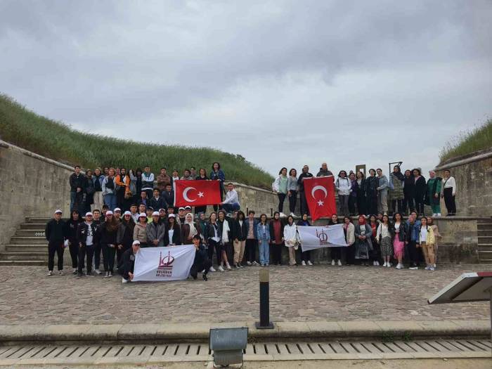 Öğrenciler Keçiören’den Çanakkale’ye Akın Ediyor