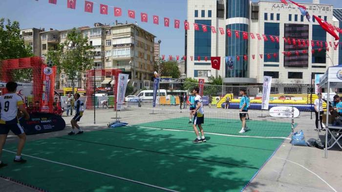Kartal Belediyesi’nden 19 Mayıs Ruhuna Özgü Kutlama