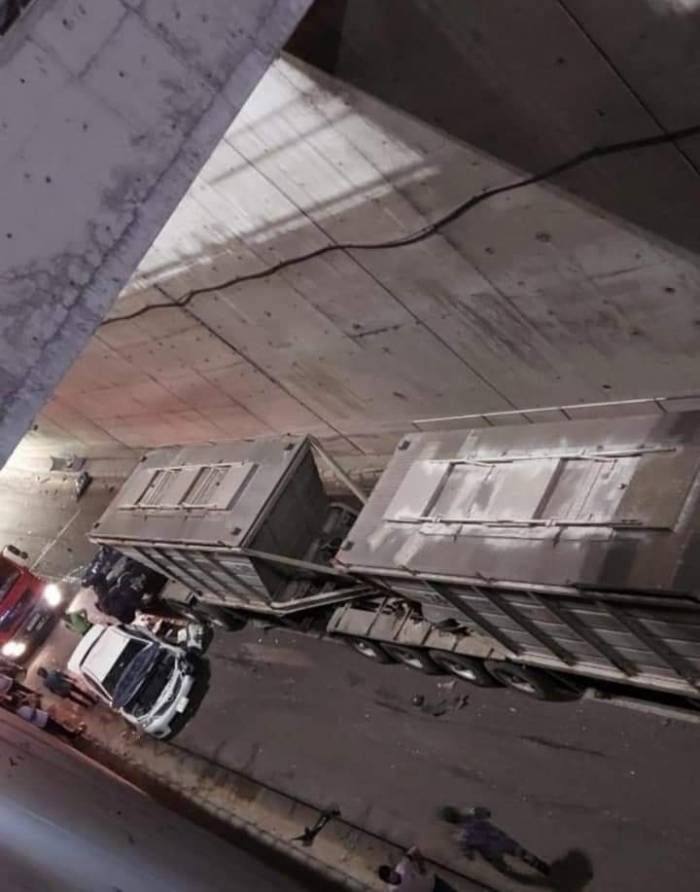 Ürdün’de Bir Kamyon Araçları Biçti: 1 Ölü