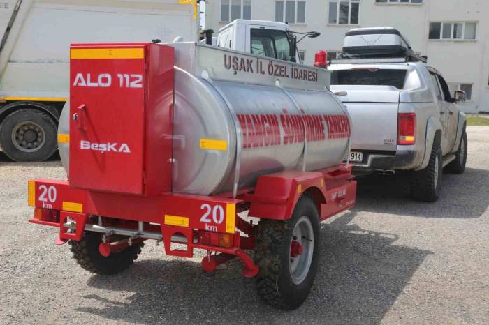 Sivaslı’ya Yanın Söndürme Tankerleri Teslim Edildi