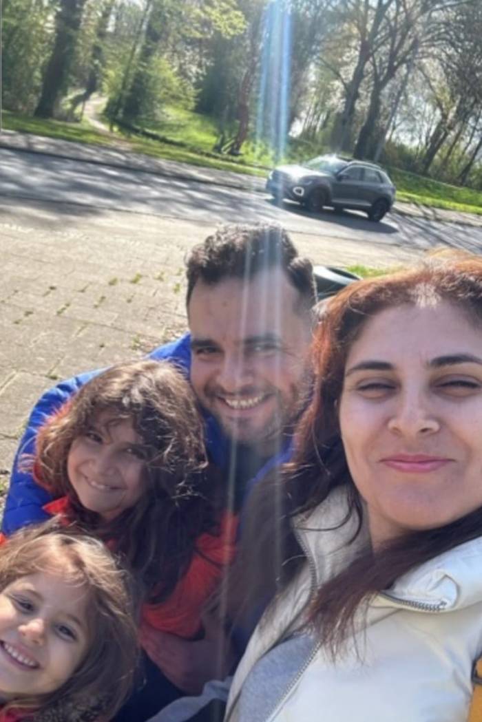 Almanya’ya Gelen Depremzede Anne Ve İki Kızı Evlerinde Ölü Bulundu