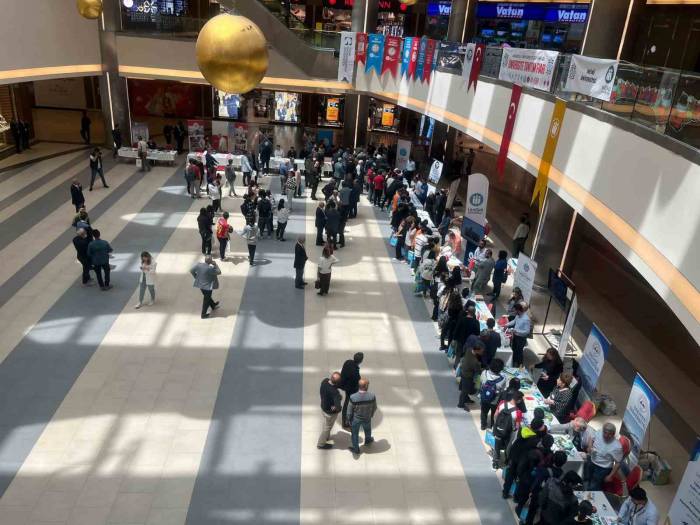 Malatya Park Avm’de Üniversite Tanıtım Fuarı Açıldı