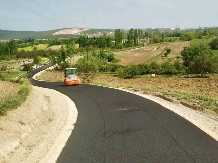Gülümbe Ve Çukurören Köyleri Arası Yolunun 2 Kilometrelik Kısmı Asfalt Yol Oldu