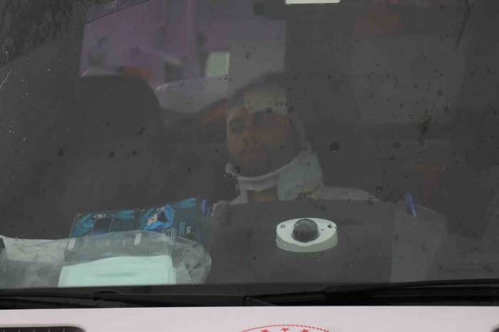 Tem Otoyolu’nda Ortalık Savaş Alanına Döndü: 11 Yaralı