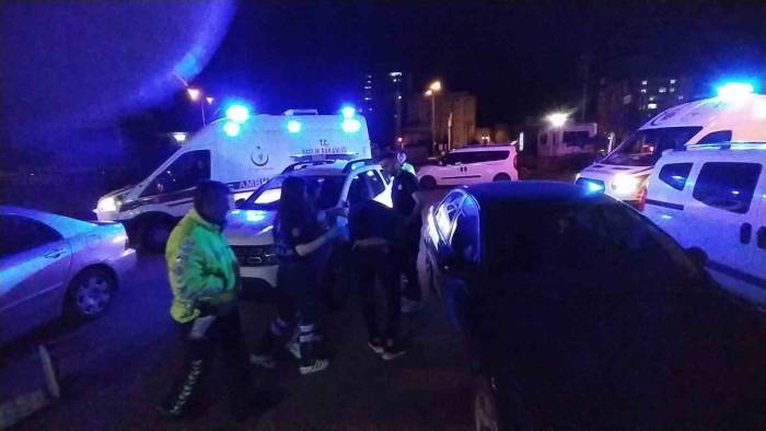 Çorum’da Baba-oğlun Bıçaklandığı Kavga Kamerada