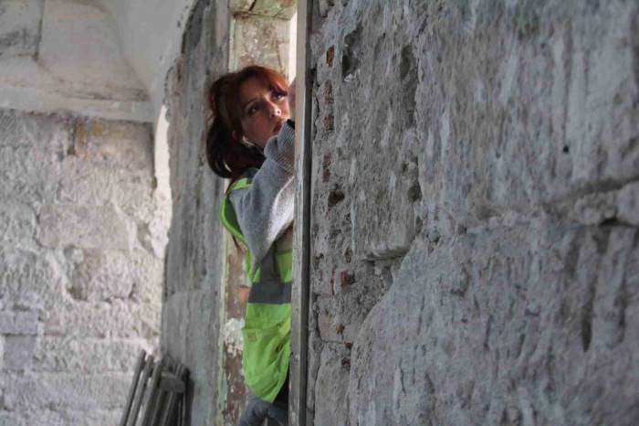 Tarihi Camide 250 Yıllık Osmanlı Motifleri Gün Yüzüne Çıkarıldı