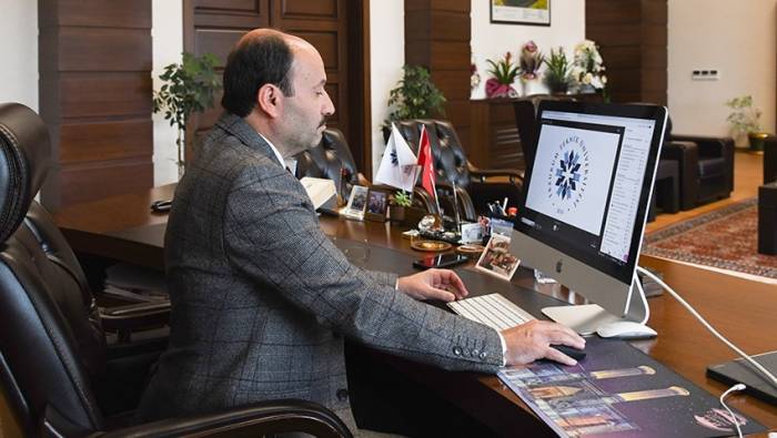 Etü’de Hemşirelik Mesleğinin Geleceği Konuşuldu