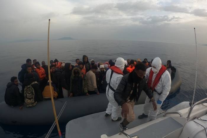 Ege’de Yunanistan’ın Geri İttiği 88 Göçmen Kurtarıldı
