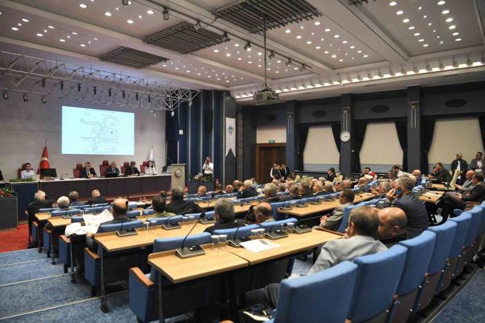 Büyükşehir Belediye Meclisi Toplandı