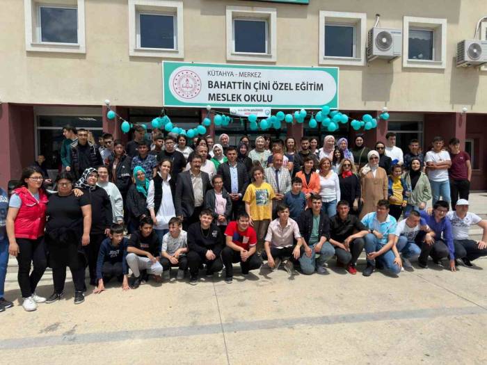 Kütahya’da “fark Et Harekete Geç Değer Kat" İsimli Projenin Kapanış Şenliği