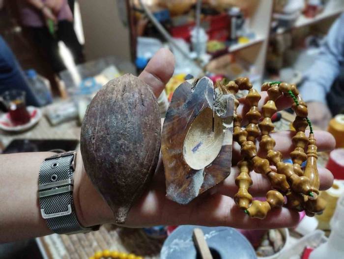 Çeyrek Asırlık Usta Tespih Çeşitleri Ve Faydalarını Anlattı