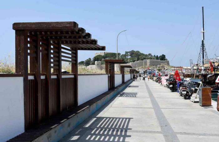 Tarihi Güvercinada Kalesi Yoluna Estetik Dokunuş