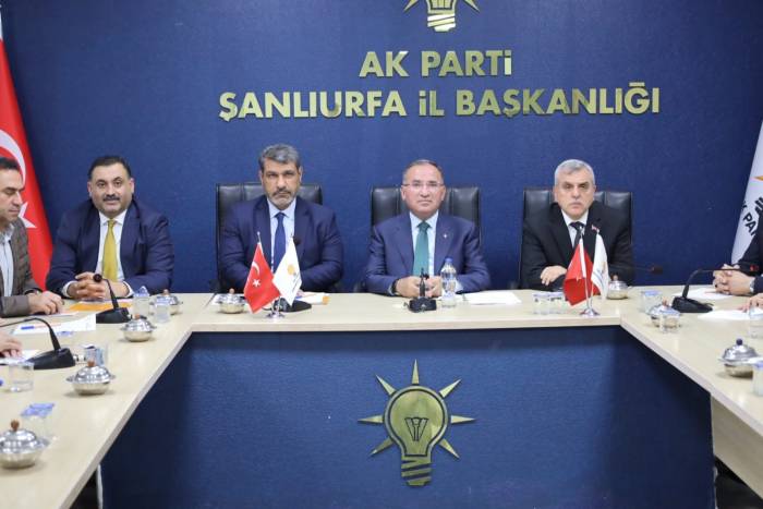 Bakan Bozdağ’dan Muhalefete, Depremzedelere Hakaret Eleştirisi