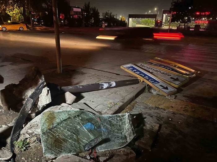 Ankara’da İki Otomobil Çarpıştı: 1 Ölü, 1 Yaralı