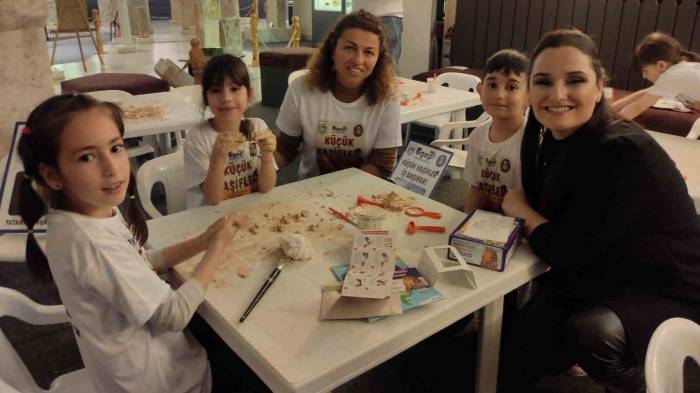 Bandırmalı Minik Kâşifler İş Başında