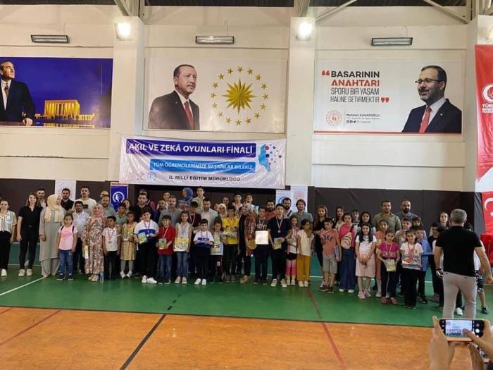 Kozluk’ta Akıl Ve Zeka Turnuvasında Büyük Başarı