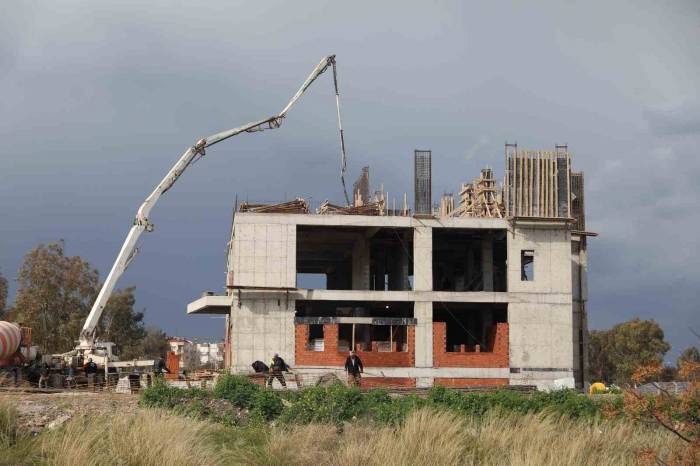 Deü’lü Akademisyenden Tepki: "bilgisizlik Ve Umursamazlık İnsan Hayatını Tehdit Ediyor"