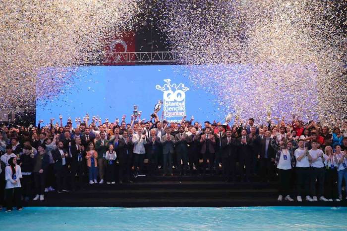 İstanbul Gençlik Oyunları’nın Ödül Töreni Gerçekleştirildi