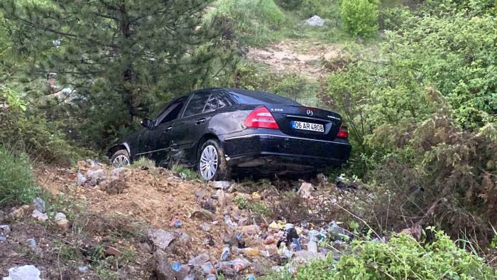 Şarampole Yuvarlanan Otomobilini Bırakıp Kayıplara Karıştı