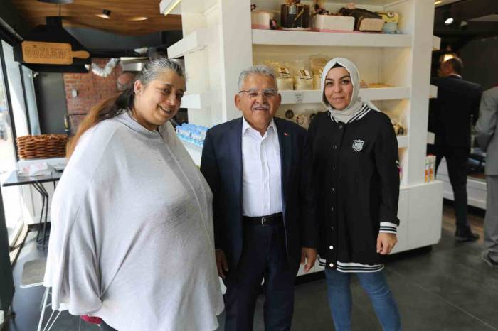 Büyükkılıç’tan Bekir Yıldız Bulvarı Esnafına Ziyaret