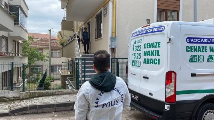 Oğlu Tarafından Banyoda Ölü Bulundu
