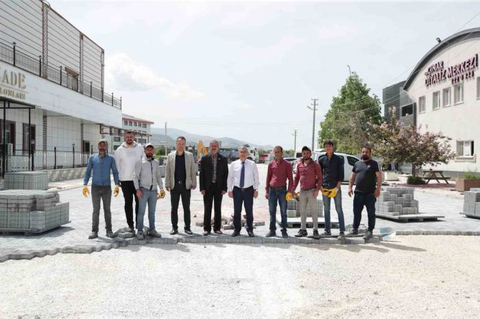 Kütahya’nın Dumlupınar Mahallesi’ne Kilit Taşı