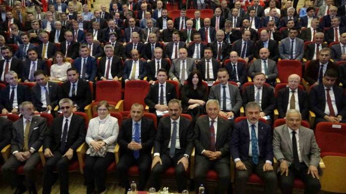 Bakan Özer: “türkiye Oecd Ülkeleri İle Rekabet Ediyor”