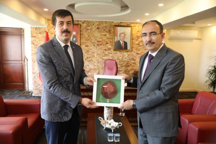 Rektör Beydemir’den Ksbü’ye Hayırlı Olsun Ziyareti
