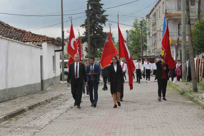 Atatürk’ü Anma Gençlik Ve Spor Bayramı Manyas’ta Kutlandı