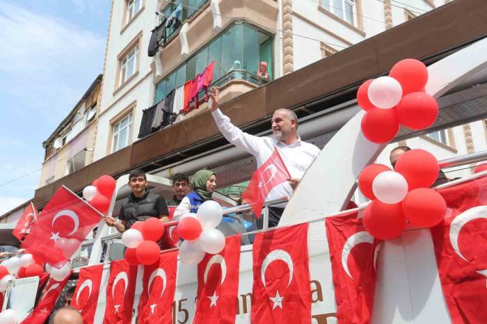 Canik’te 19 Mayıs Coşkusu