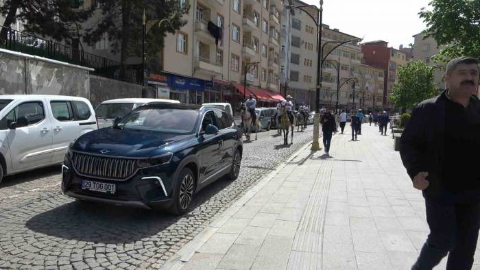 Gümüşhane’de 19 Mayıs Kutlamalarına Togg Damga Vurdu