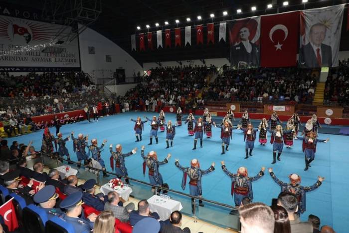 Kütahya’da 19 Mayıs Atatürk’ü Anma, Gençlik Ve Spor Bayramı Coşkusu