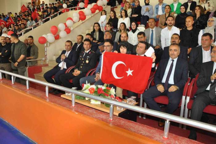 Bulanık’ta 19 Mayıs Coşkusu