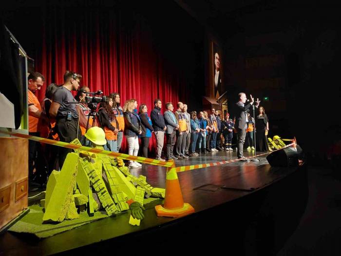 Samsun’da Duygulandıran Deprem Oratoryosu