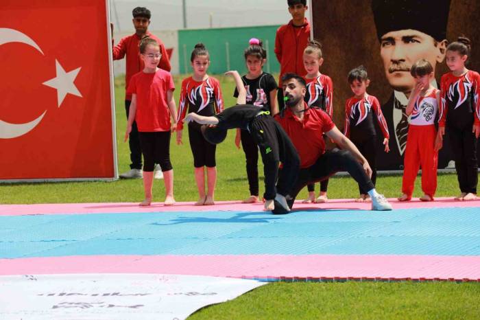 Bingöl’de 19 Mayıs Coşkuyla Kutlandı