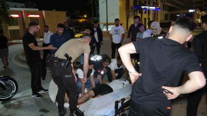 İş Çıkışı Bisikletle Evine Giden Kişi Otomobilin Çarpması Sonucu Ağır Yaralandı